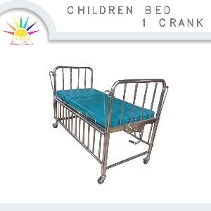 FYROM Children Bed 1 Crank